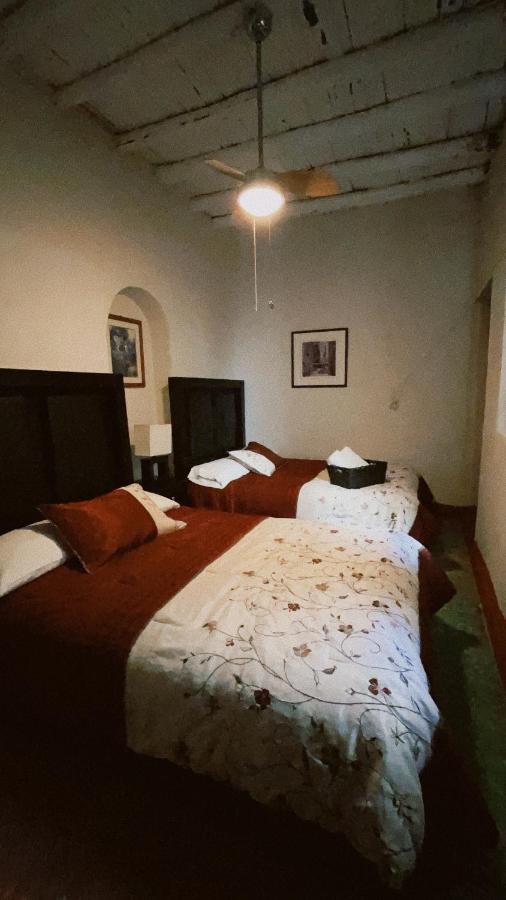Hostal La Espanola Parras Парас де ла Фуенте Екстериор снимка